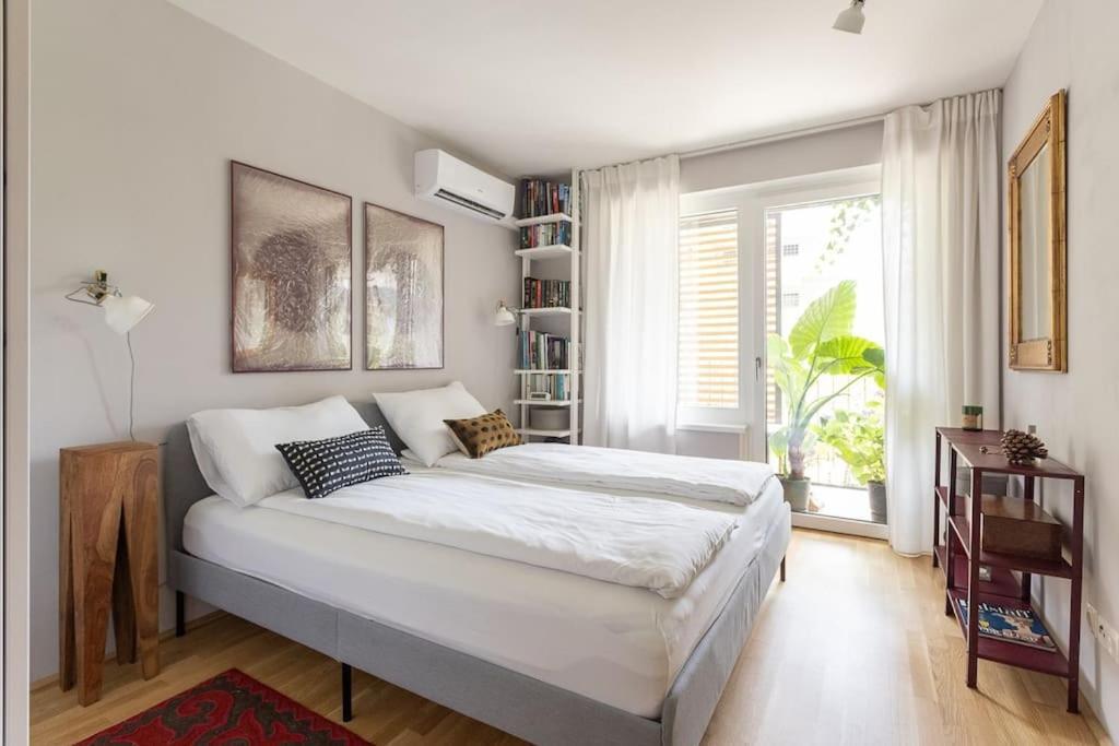 Dream Apartment - Central And Quiet With Ac And Free Parking Garage Βιέννη Εξωτερικό φωτογραφία